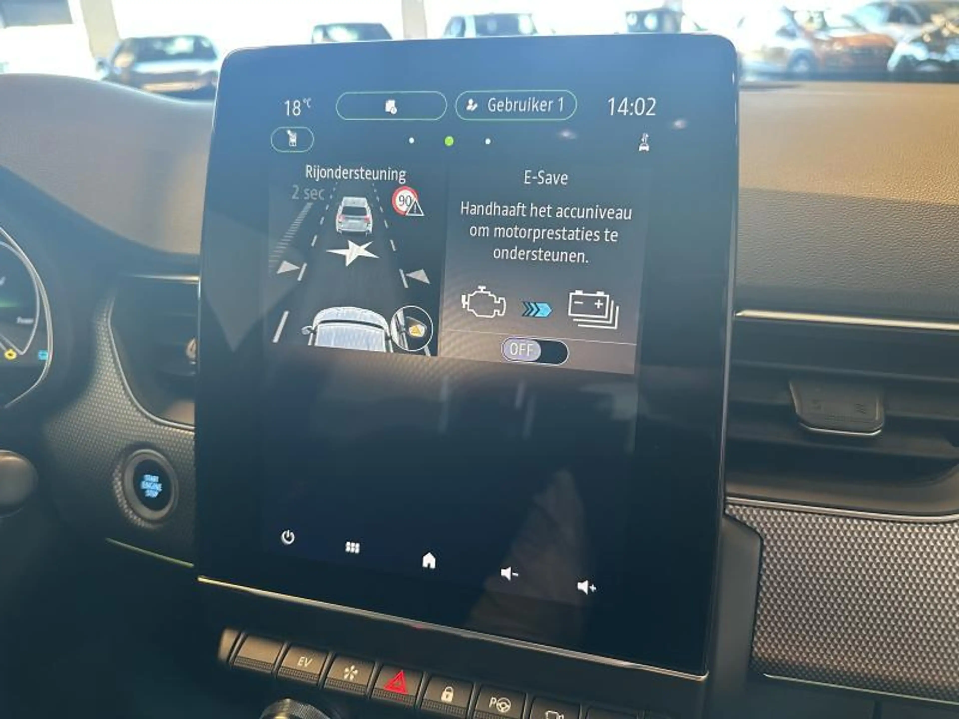 Renault Arkana 1.6 E-TECH MHEV Techno — photo 10