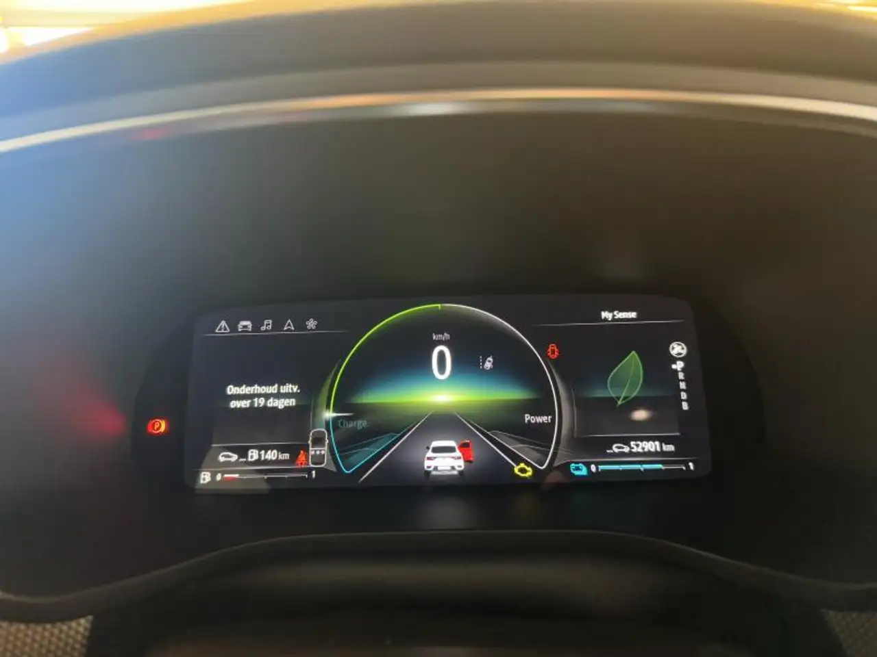 Renault Arkana 1.6 E-TECH MHEV Techno, миниатюра 17