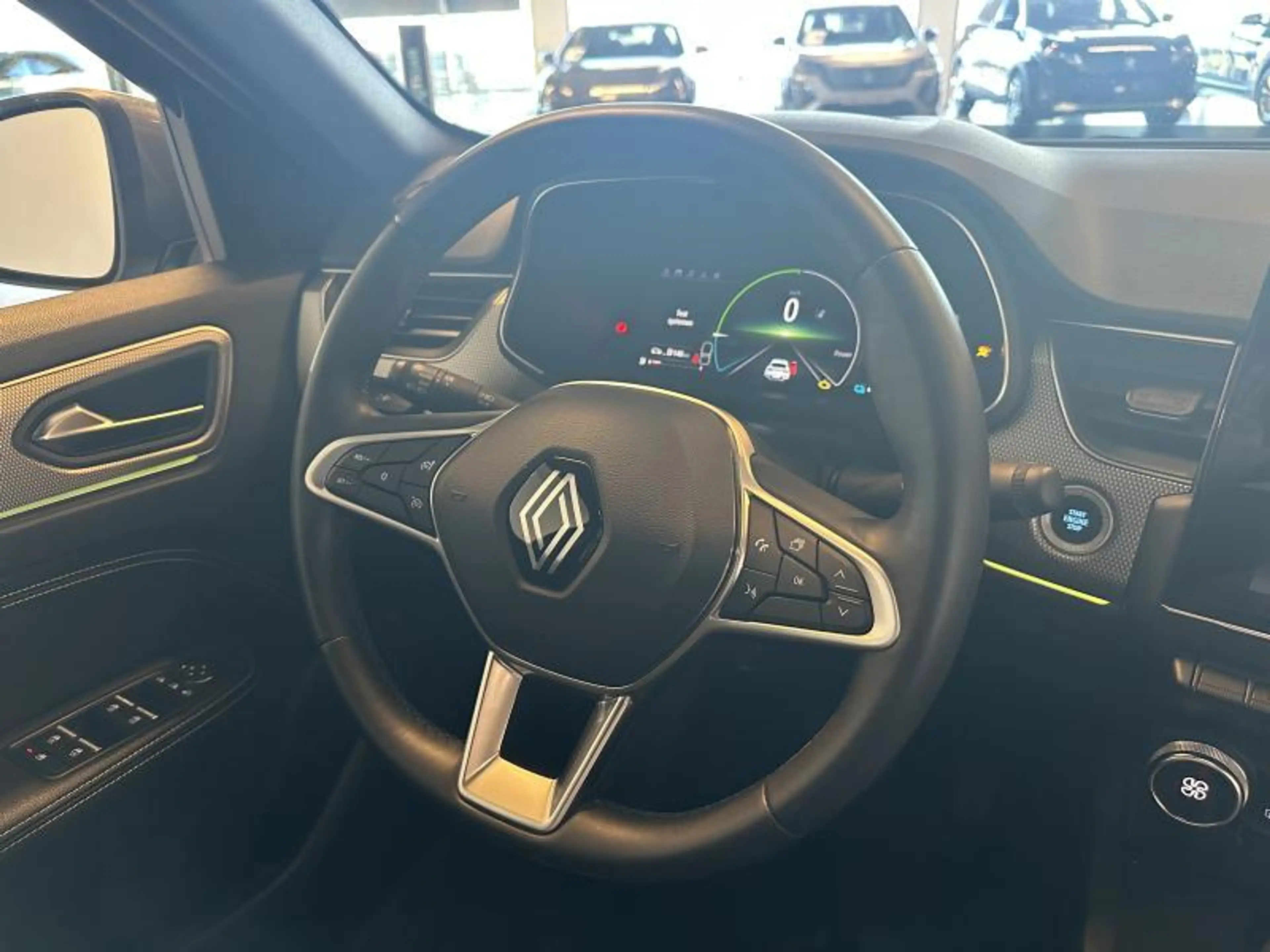 Renault Arkana 1.6 E-TECH MHEV Techno — photo 18
