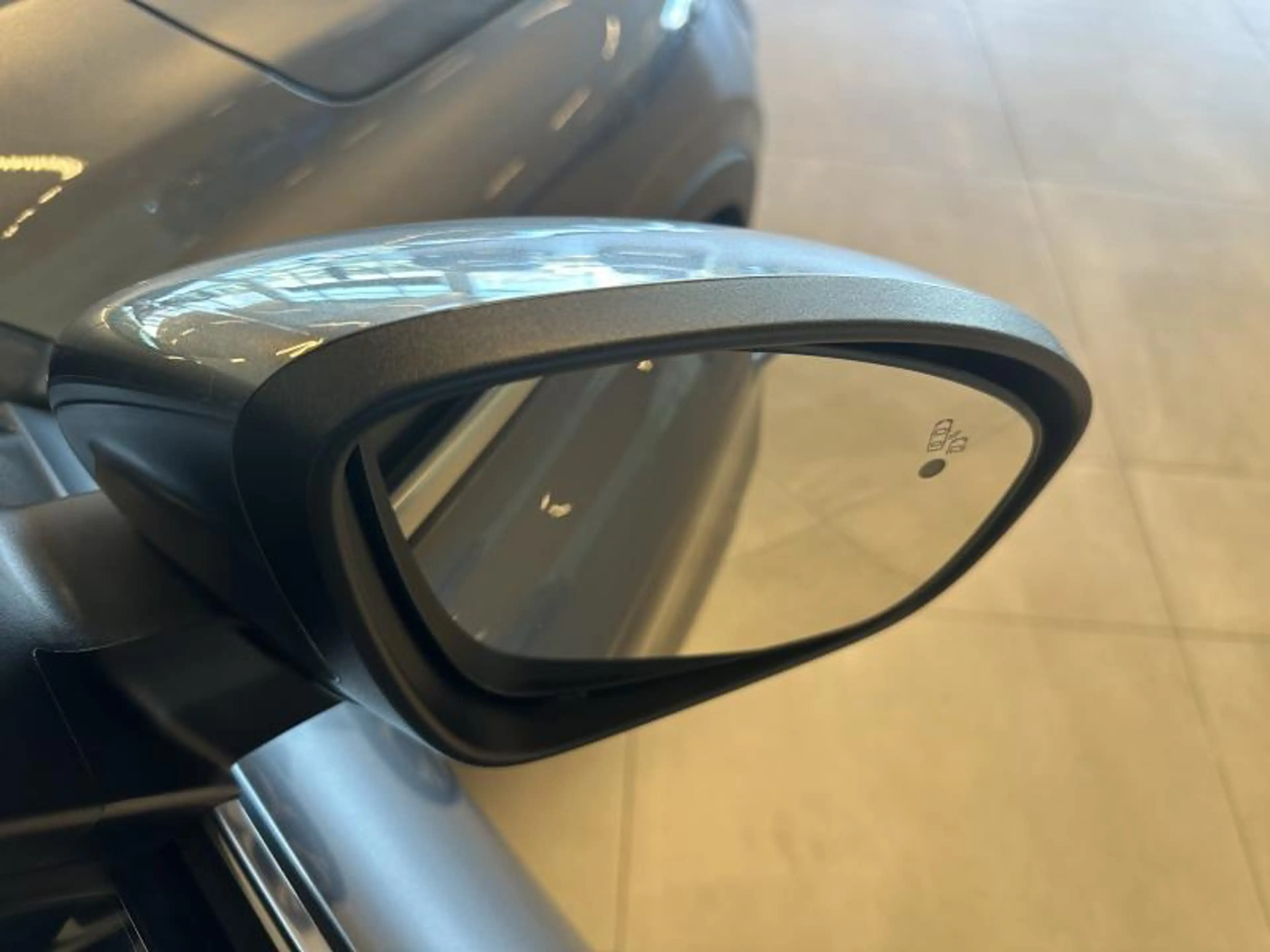 Renault Arkana 1.6 E-TECH MHEV Techno — photo 9