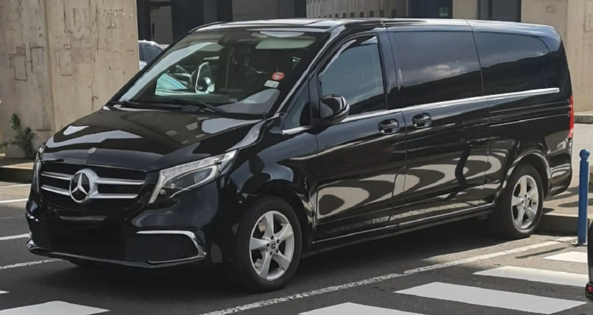 Mercedes-Benz V 250 Classe+V+Extra-Long+250+d+7G-TRONIC+PLUS+Executive Negro - 2