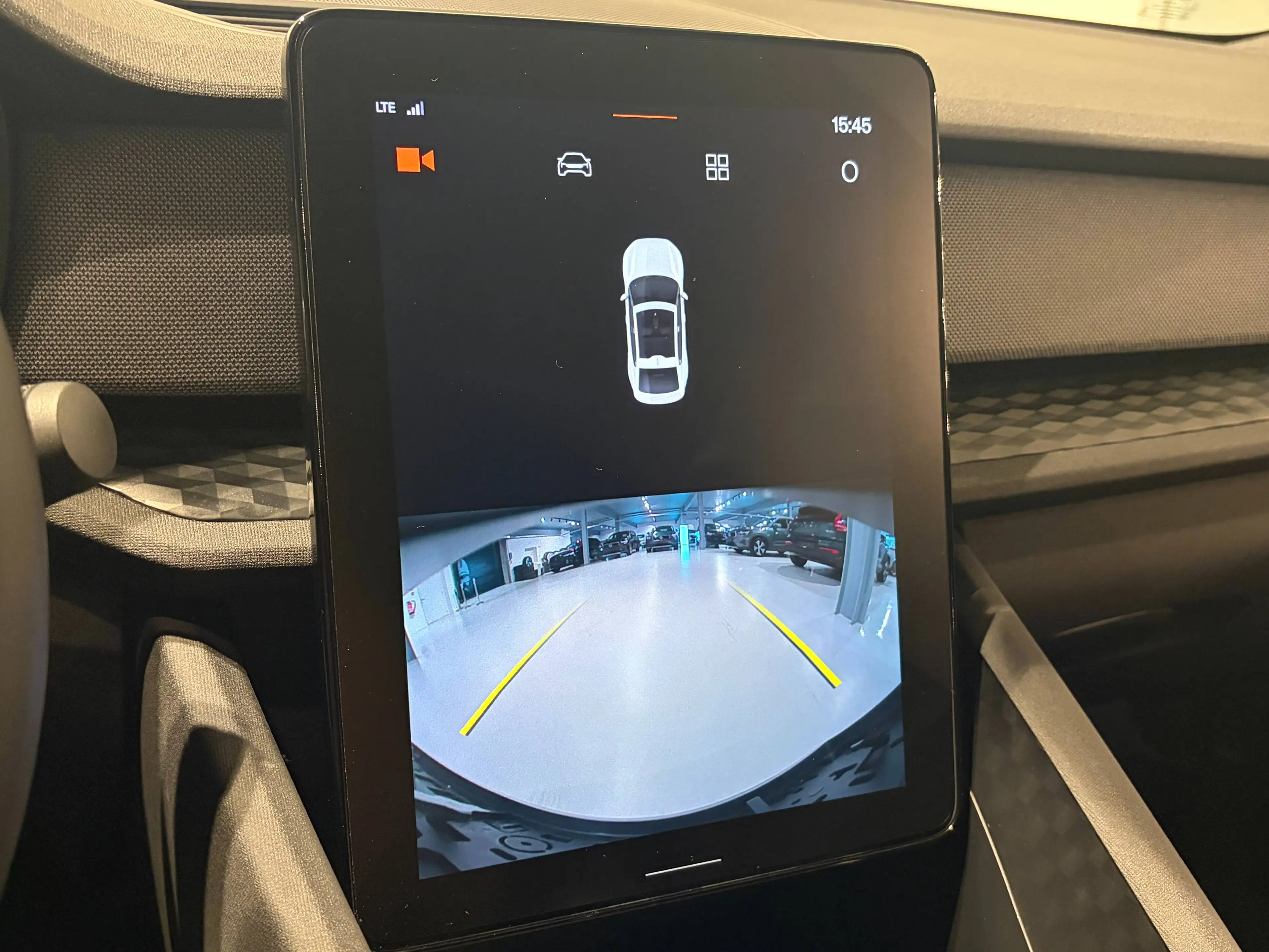 Polestar 2 Polestar 2 SRSM — photo 9