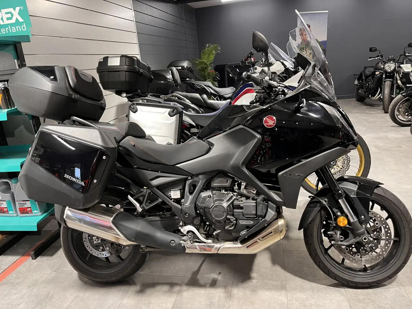 Honda NT 1100 Černá - 1