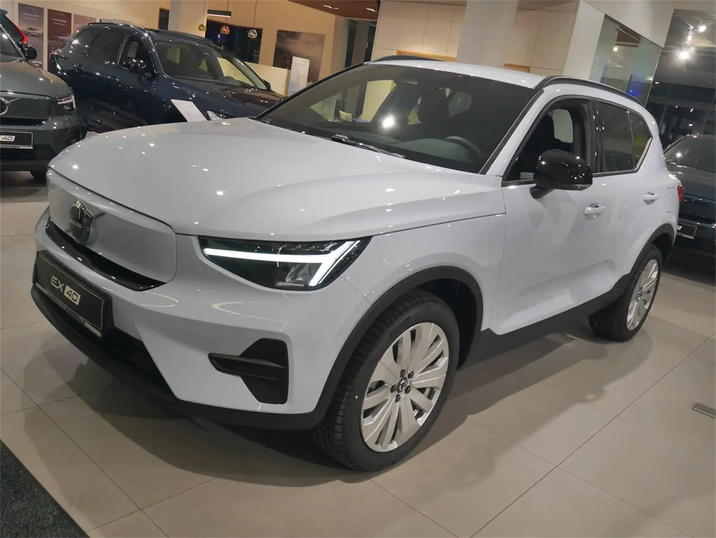 Volvo EX40 Single Motor Core Blau - 1