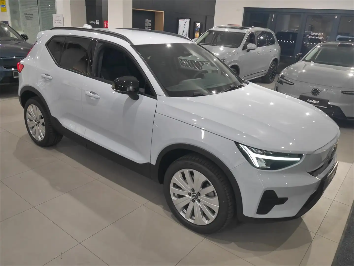 Volvo EX40 Single Motor Core Blau - 2