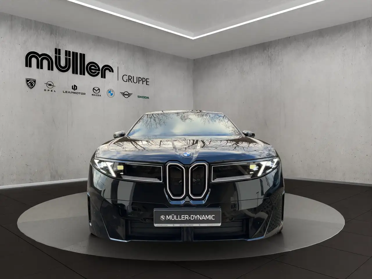BMW iX3 50 xDrive M SPORT PRO HUD PANO AHK HARMAN KARDON 3 2