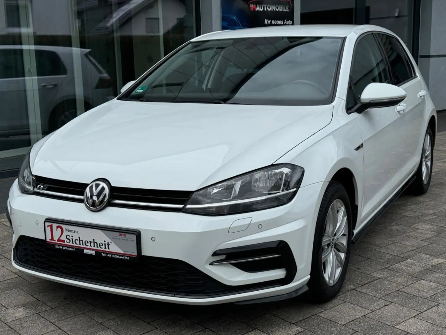 Volkswagen Golf VII Lim. 2.0 TDI R-Line*2.Hand*Navi*SHZ*PDC Weiß - 1