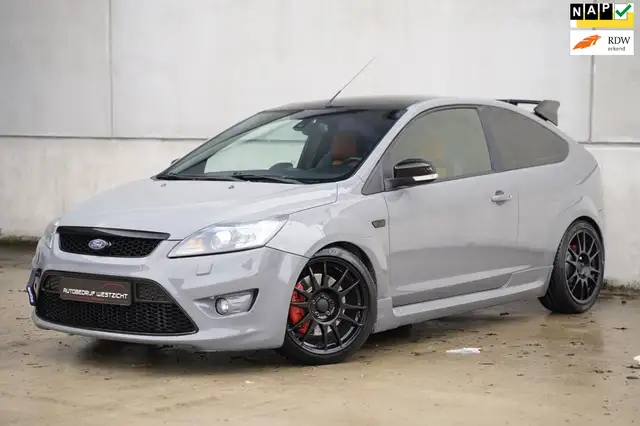 Ford Focus 2.5 ST 225pk, Nardo Grey, Uniek! Recaro