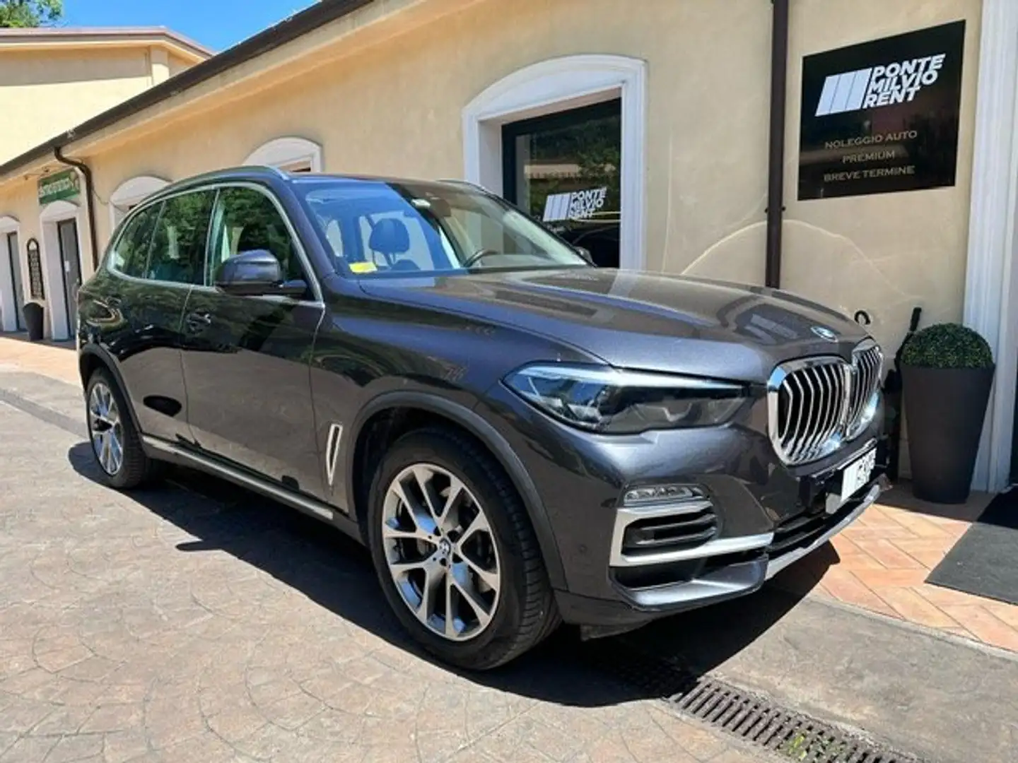 BMW X5 X5 G05 2018 xdrive30d xLine auto Grigio - 1
