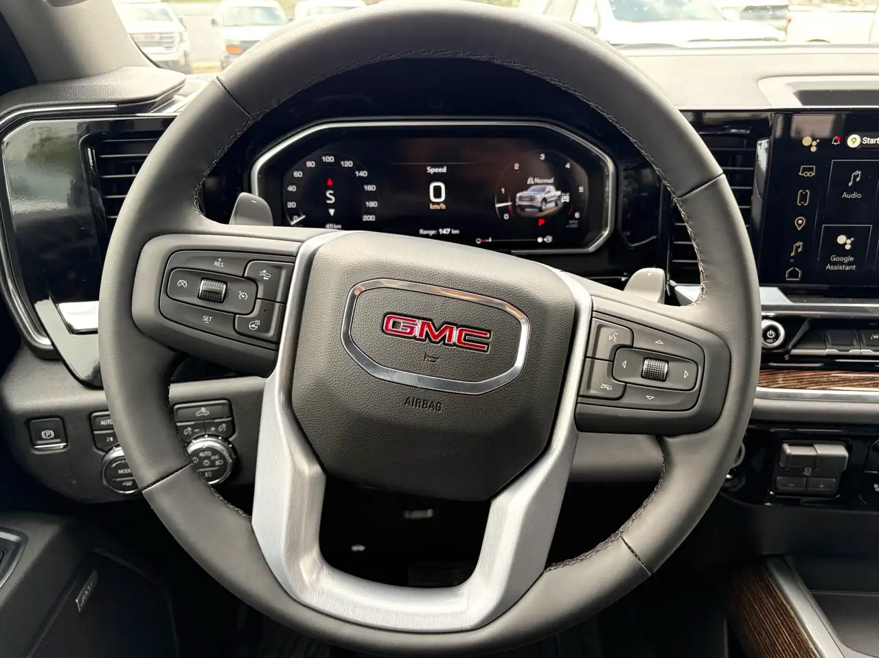 GMC Sierra 1500 снимка GMC Sierra 1500