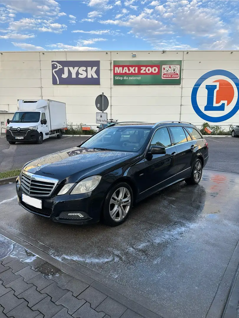 Mercedes-Benz E 300 T CDI DPF BlueEFFICIENCY 7G-TRONIC Avantgarde - 1