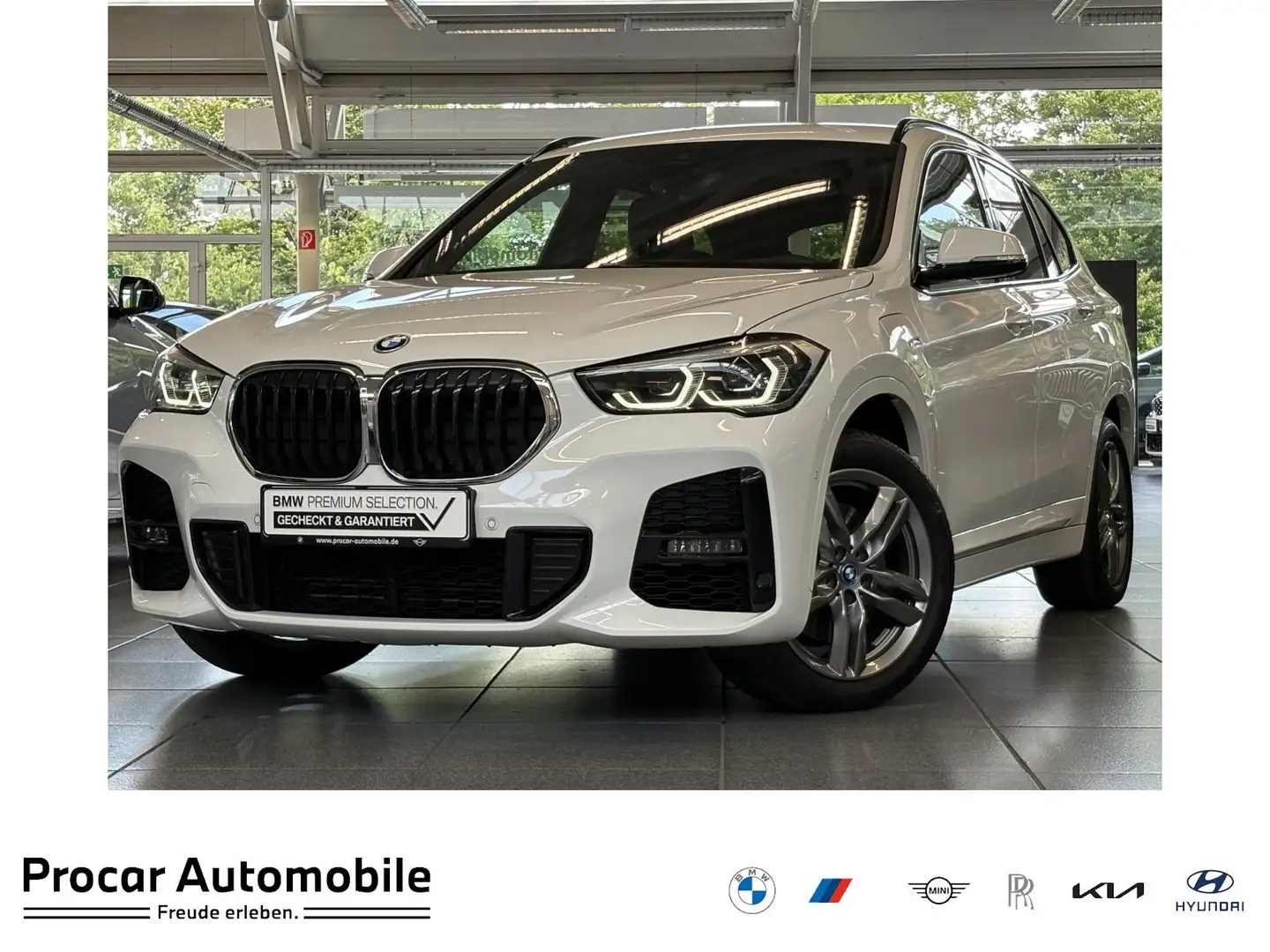 BMW X1 xDrive25e M Sport DA+ ACC PA HuD HiFi LED AHK Білий - 1