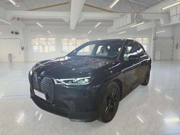 XDRIVE 40 AUTO SUV