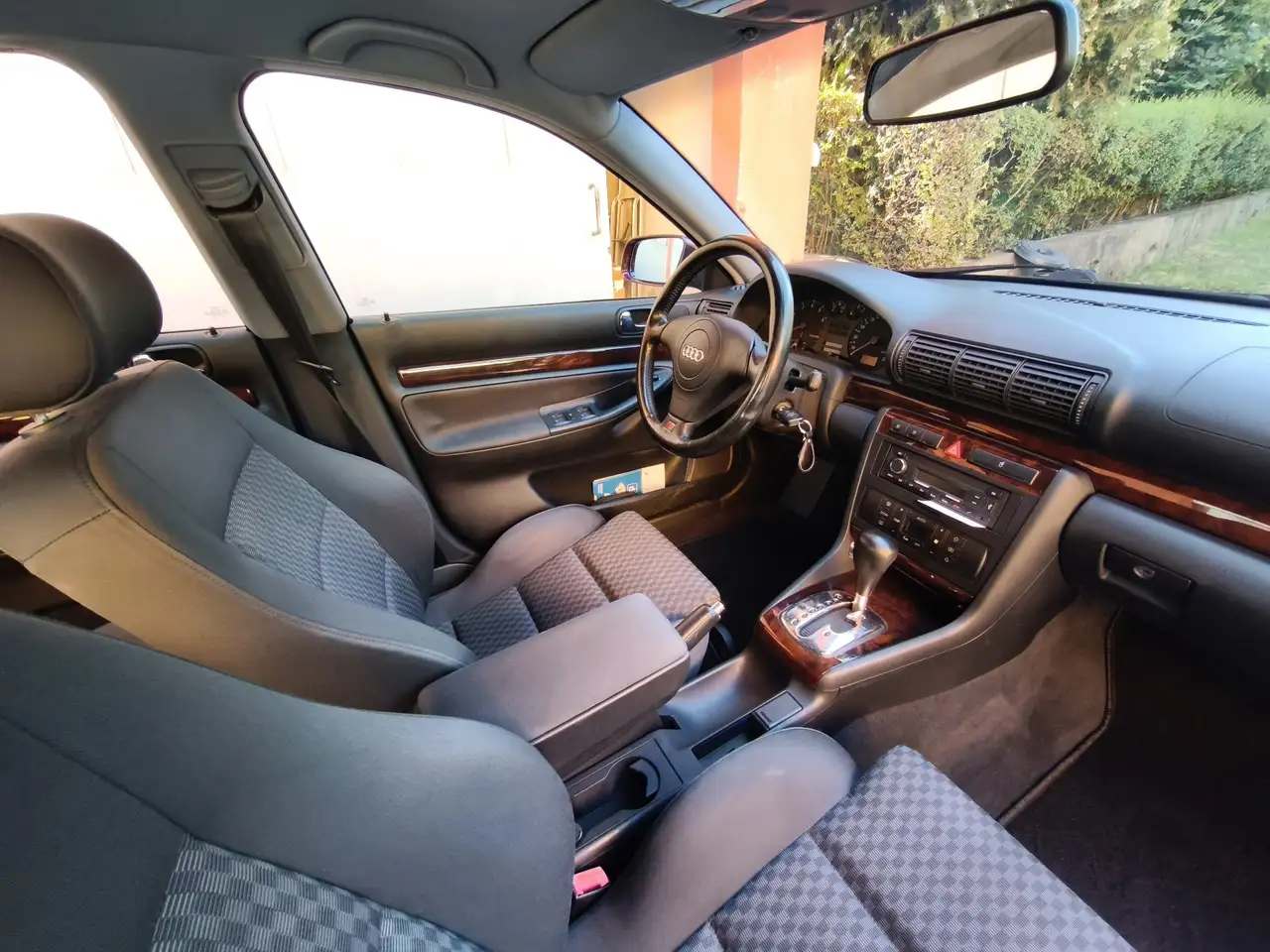 Audi A4 1.8 turbo 150cv auto, foto 10