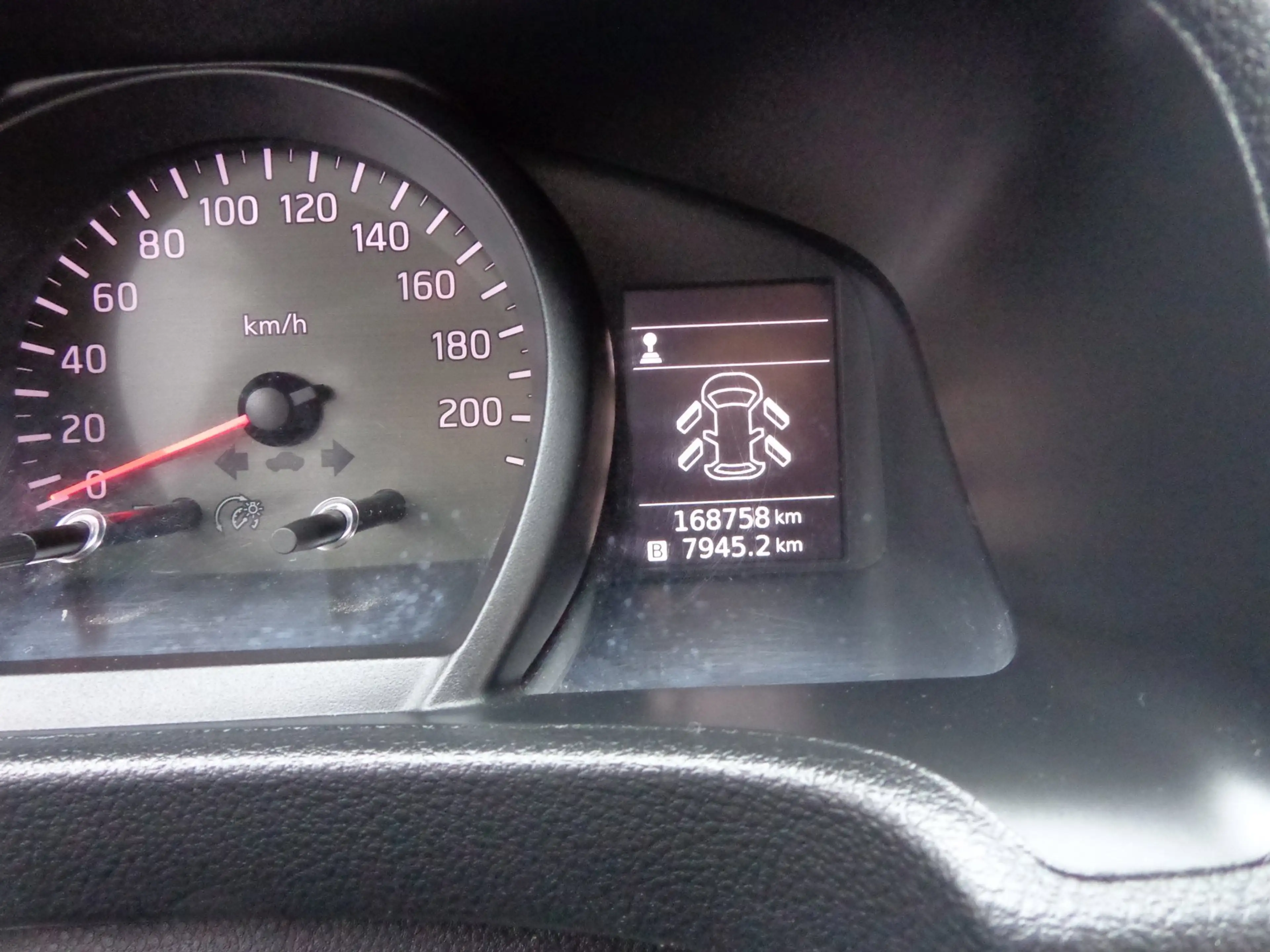 Nissan Evalia 1.6 Acenta 5 Persoons zeer mooi — photo 12