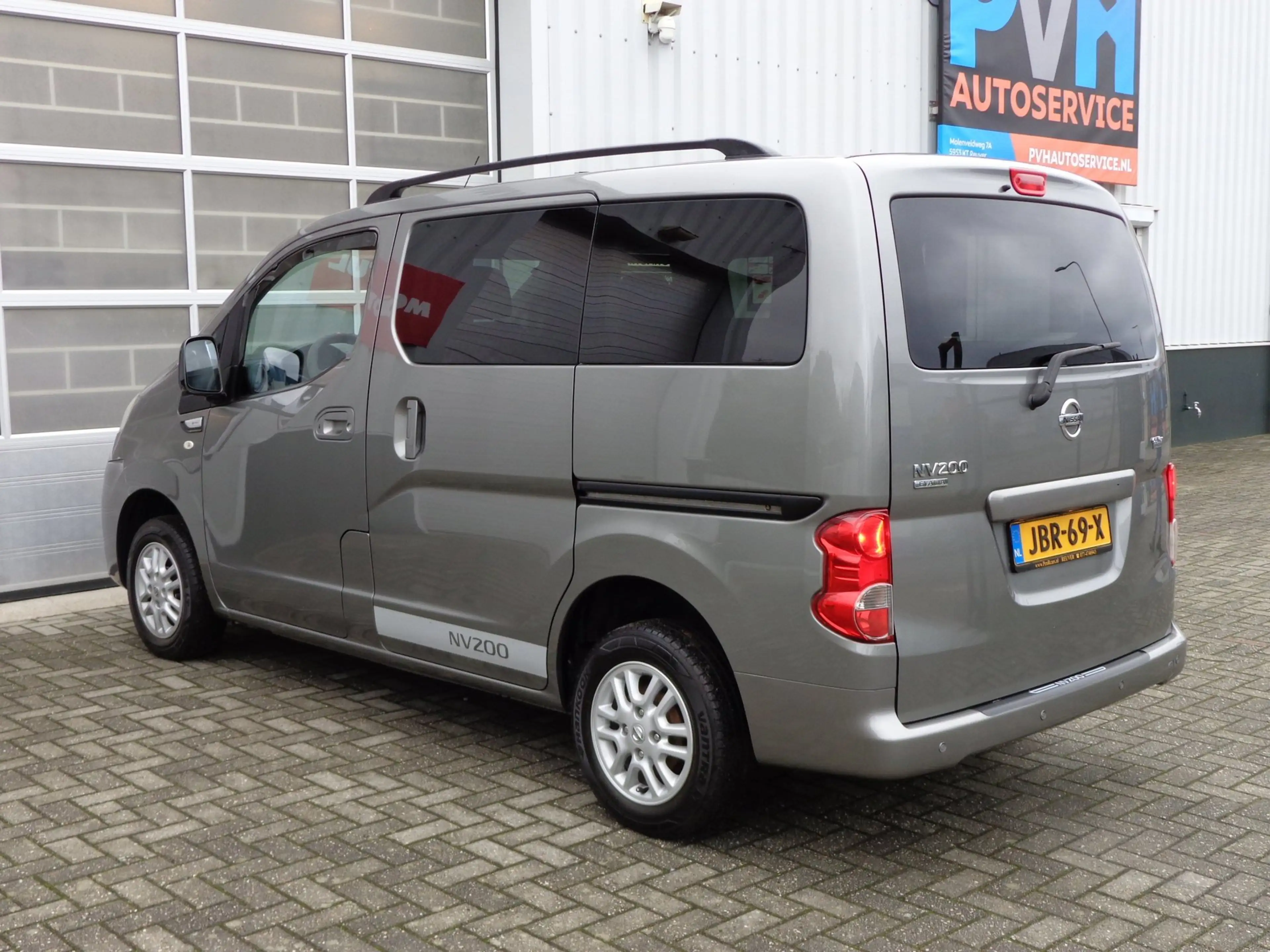 Nissan Evalia 1.6 Acenta 5 Persoons zeer mooi — photo 13
