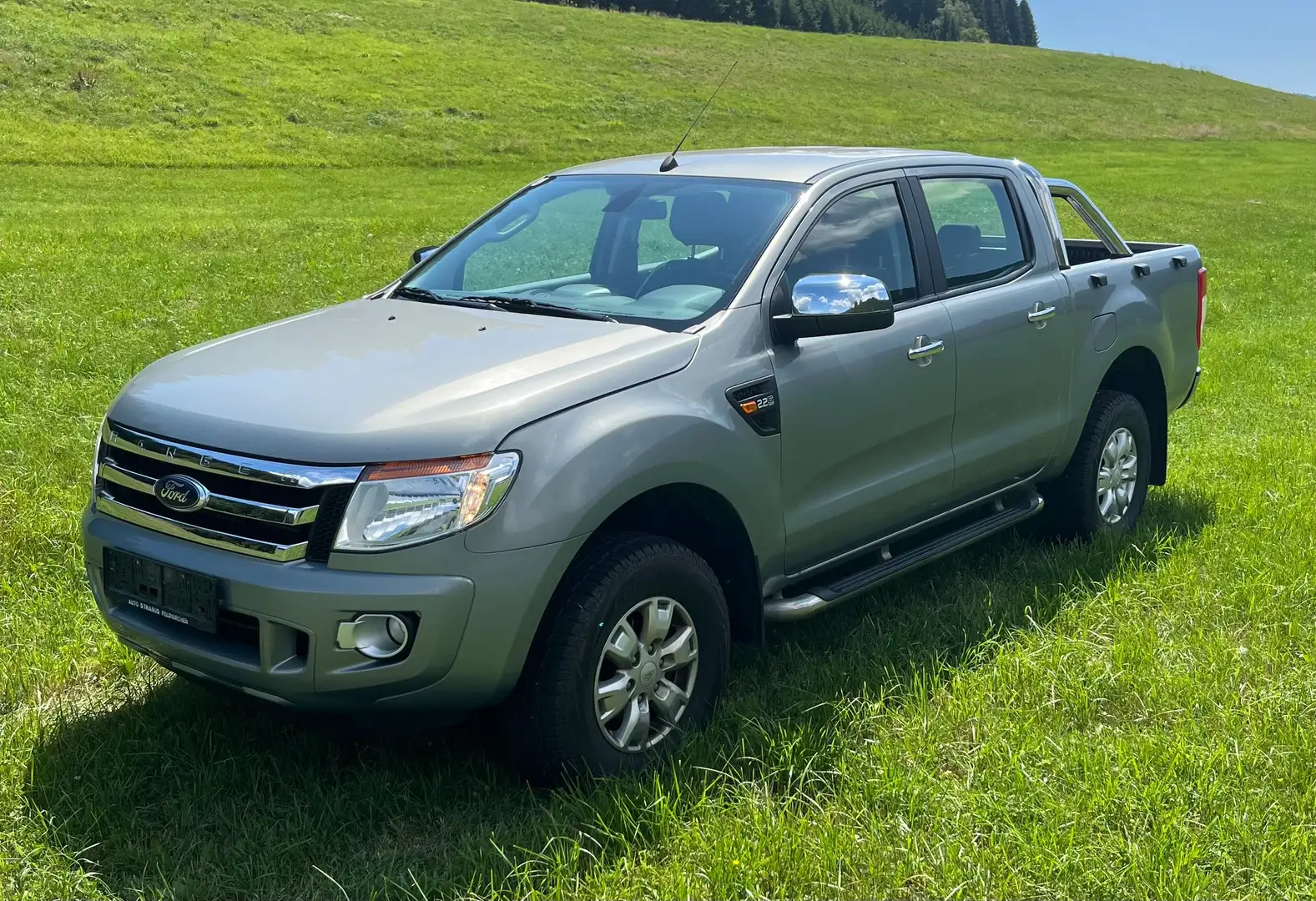 Ford Ranger XLT Gris - 1