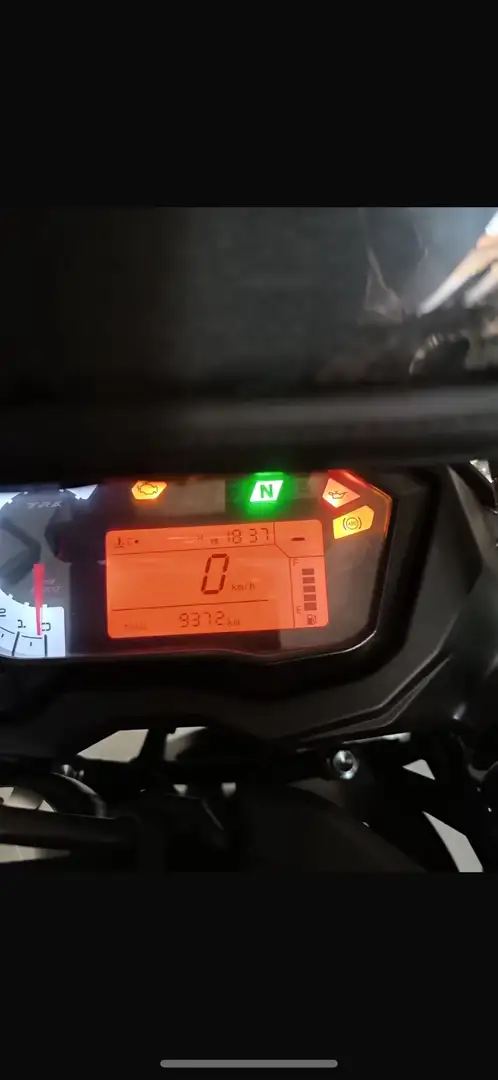 Benelli TRK 502 x - 1