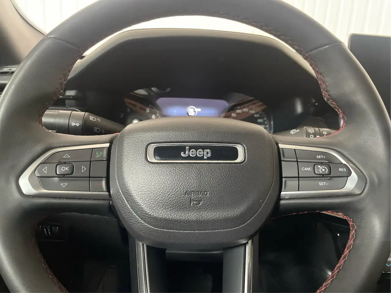 Jeep Compass снимка Jeep Compass