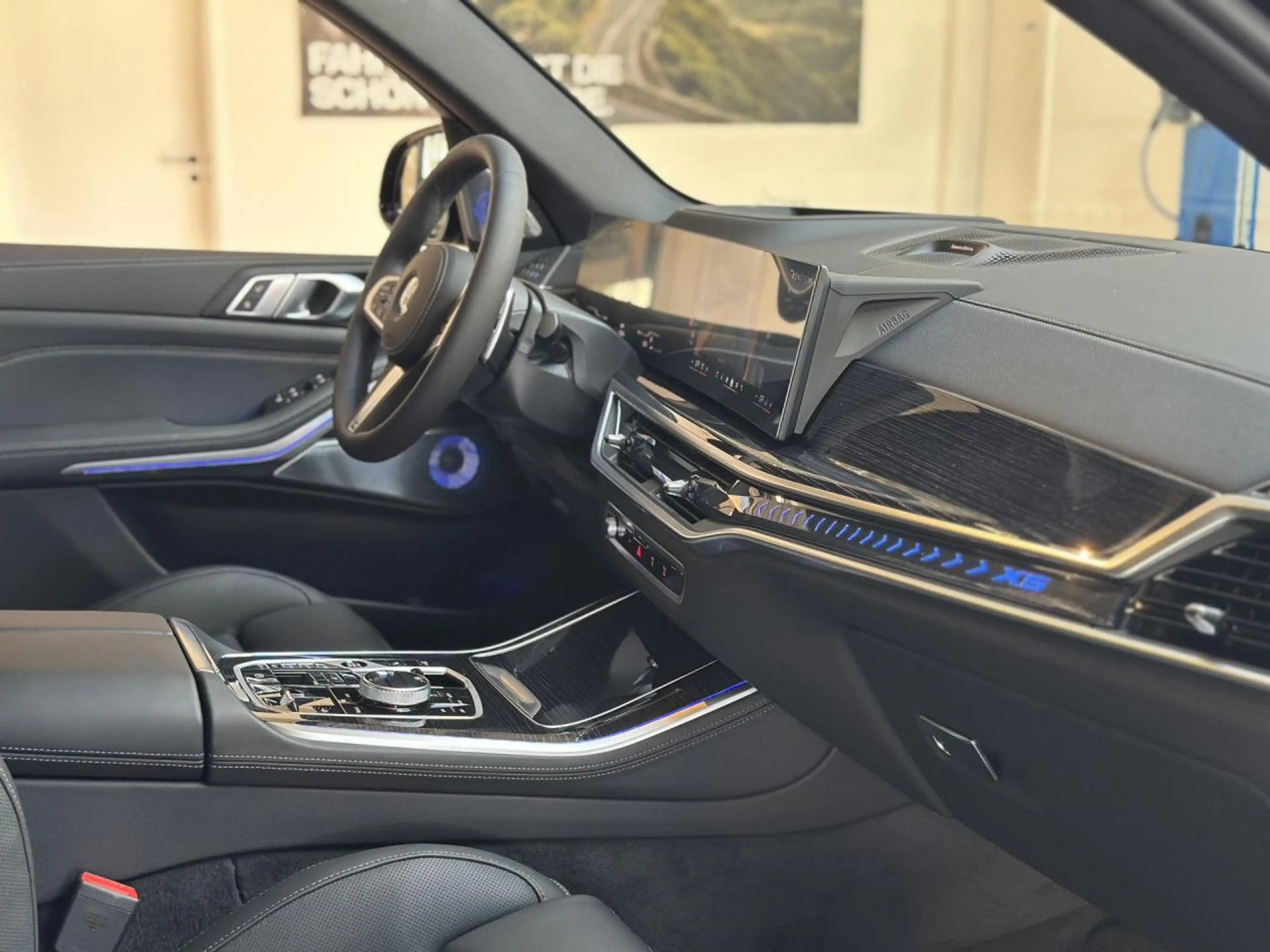 BMW X5 xD.40d M Sport Pro ACC AHK B&W Sitzbel. 22" HUD — photo 9