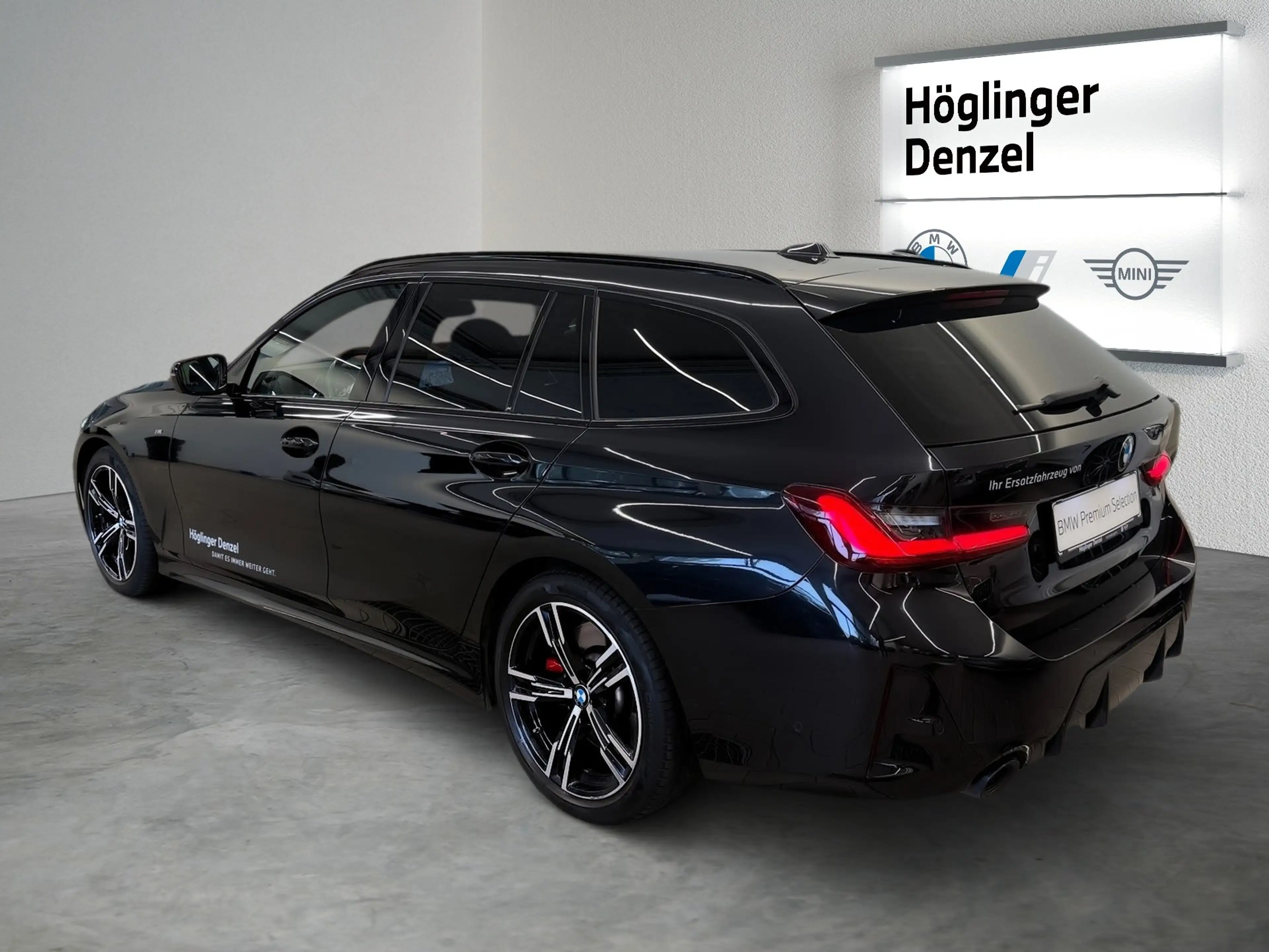 BMW 330 d xDrive — photo 10