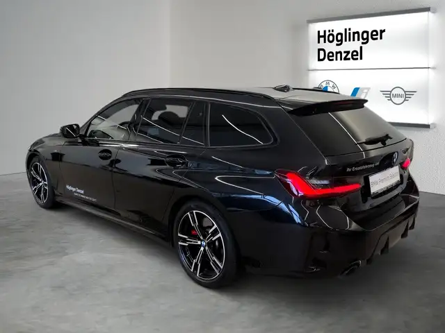 BMW 3 Series view 10