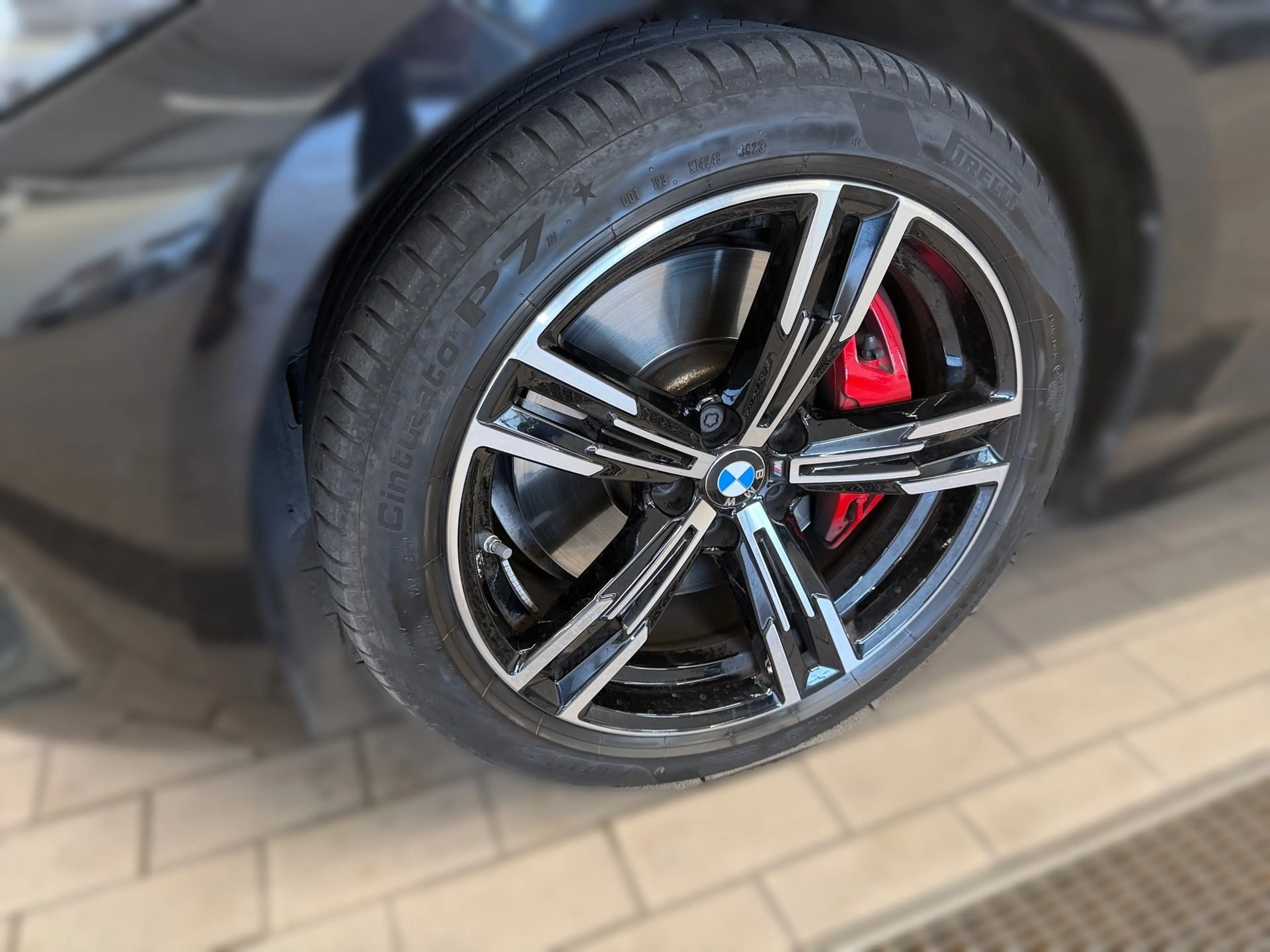 BMW 330 d xDrive — photo 3