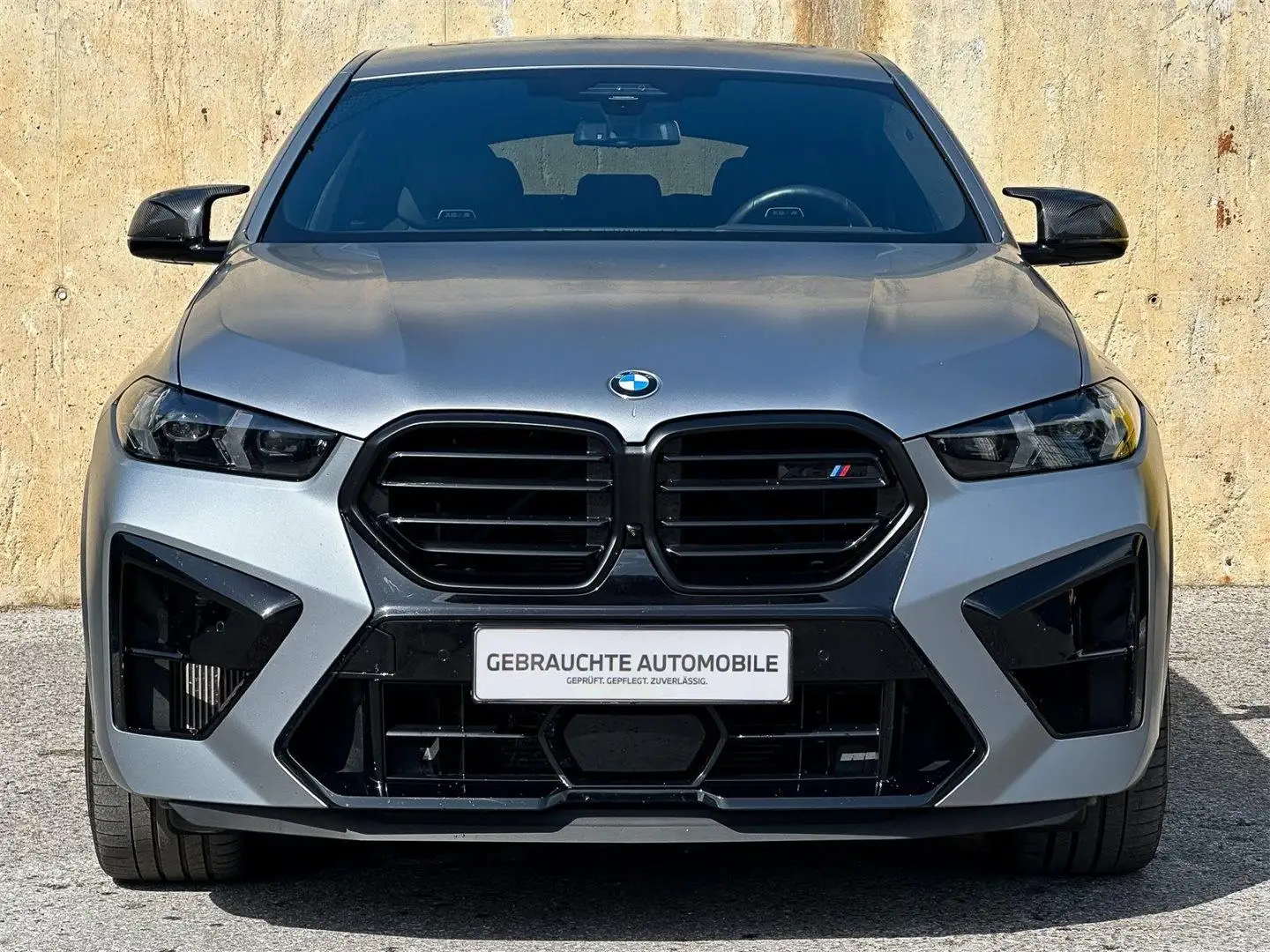 BMW X6 M Competition xDrive Šedá - 2