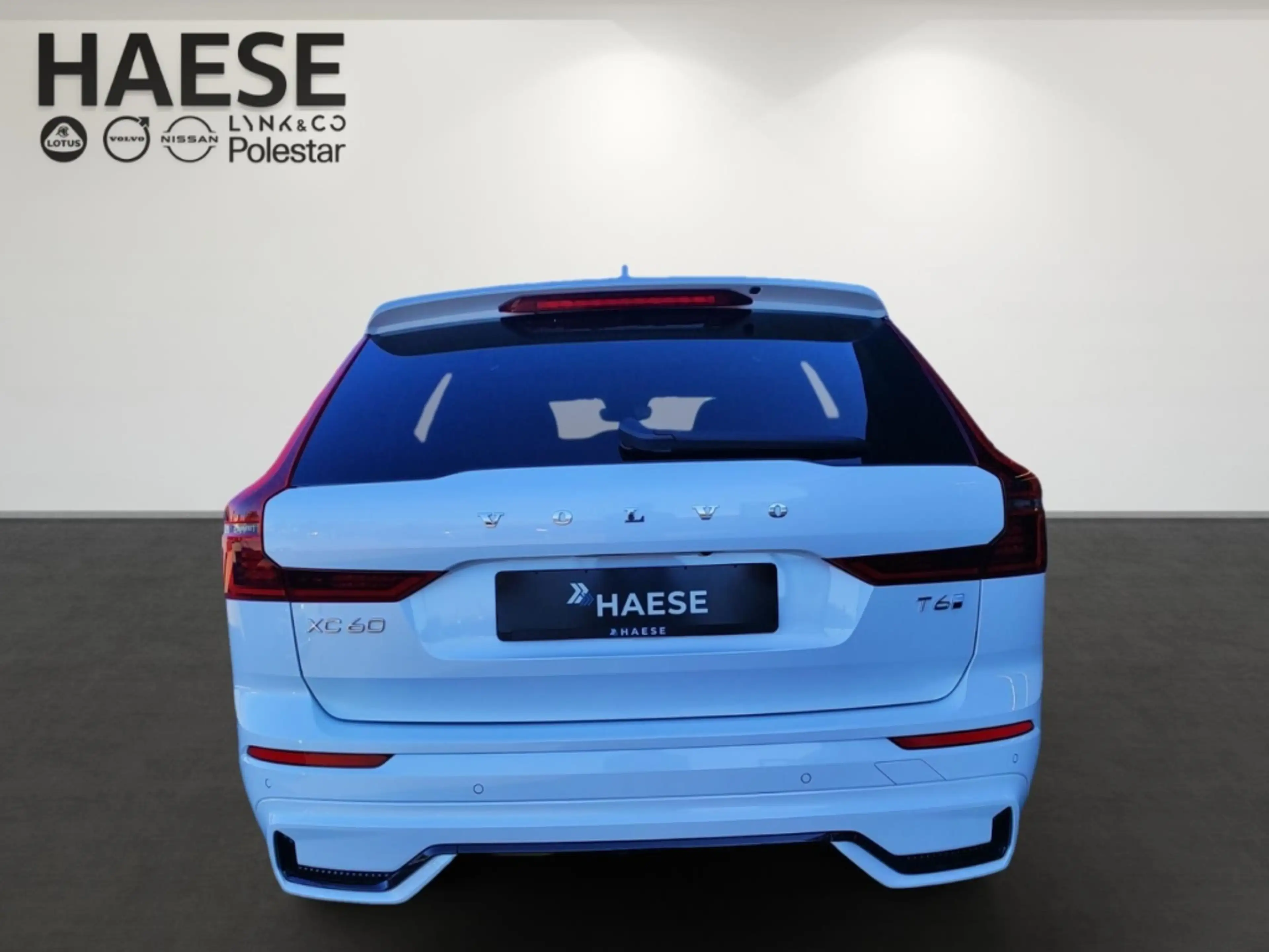 Volvo XC60 T6 Plus Dark Plug-In Hybrid AWD HUD AD StandHZG AH — photo 6