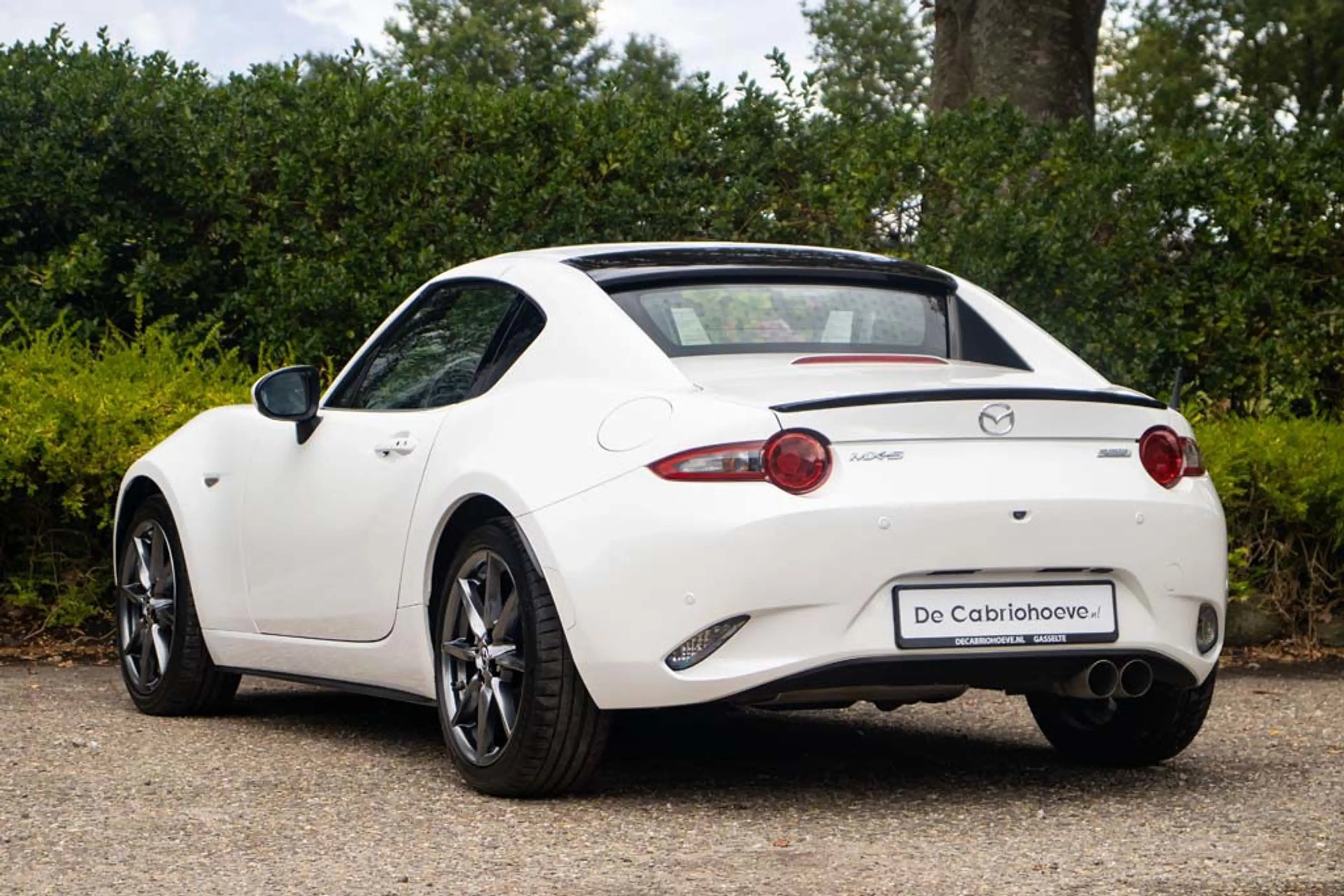 Mazda MX-5 RF NDRF 2.0l SkyActiv-G 184 GT-M Snowflake White P — photo 4