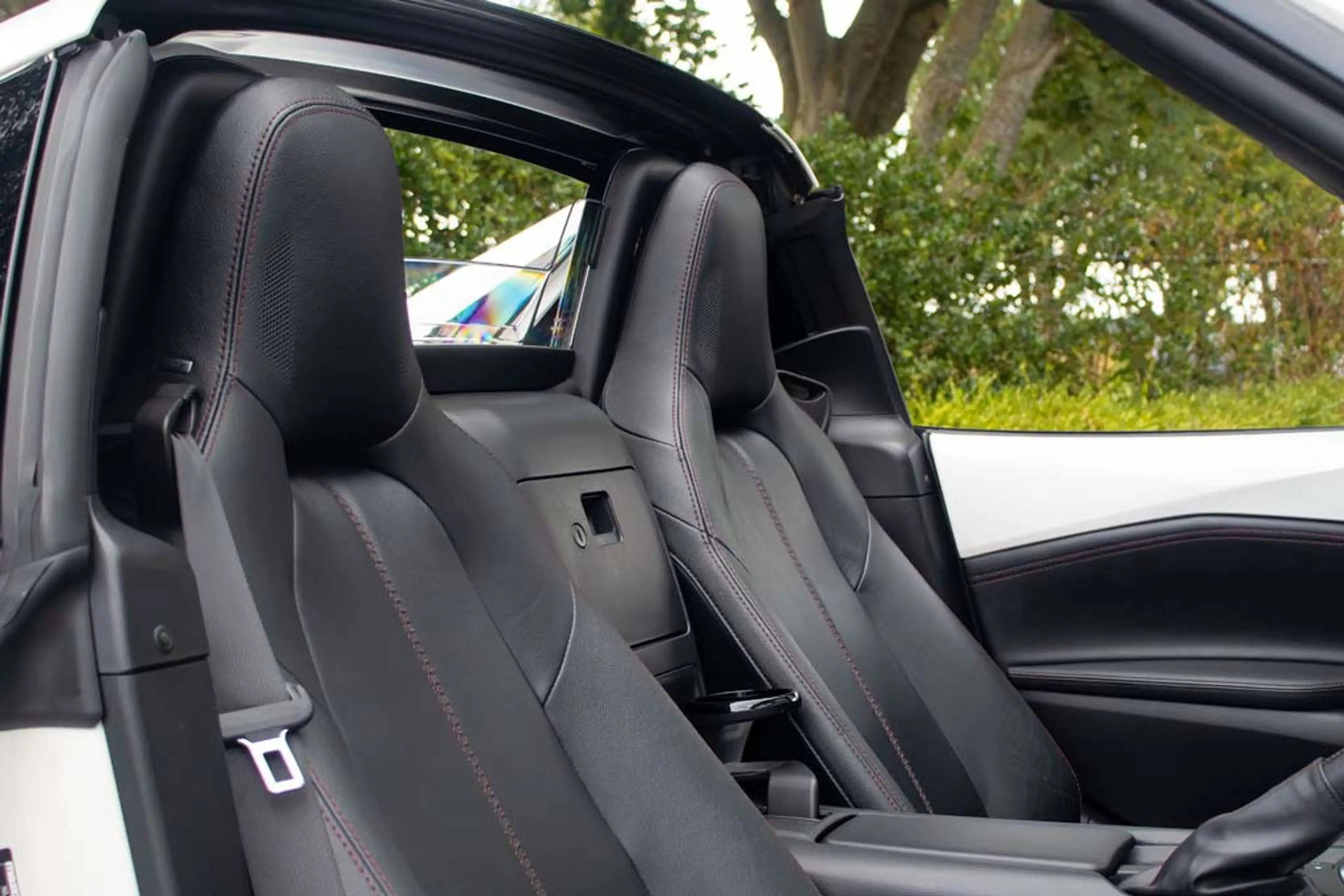 Mazda MX-5 RF NDRF 2.0l SkyActiv-G 184 GT-M Snowflake White P — photo 6