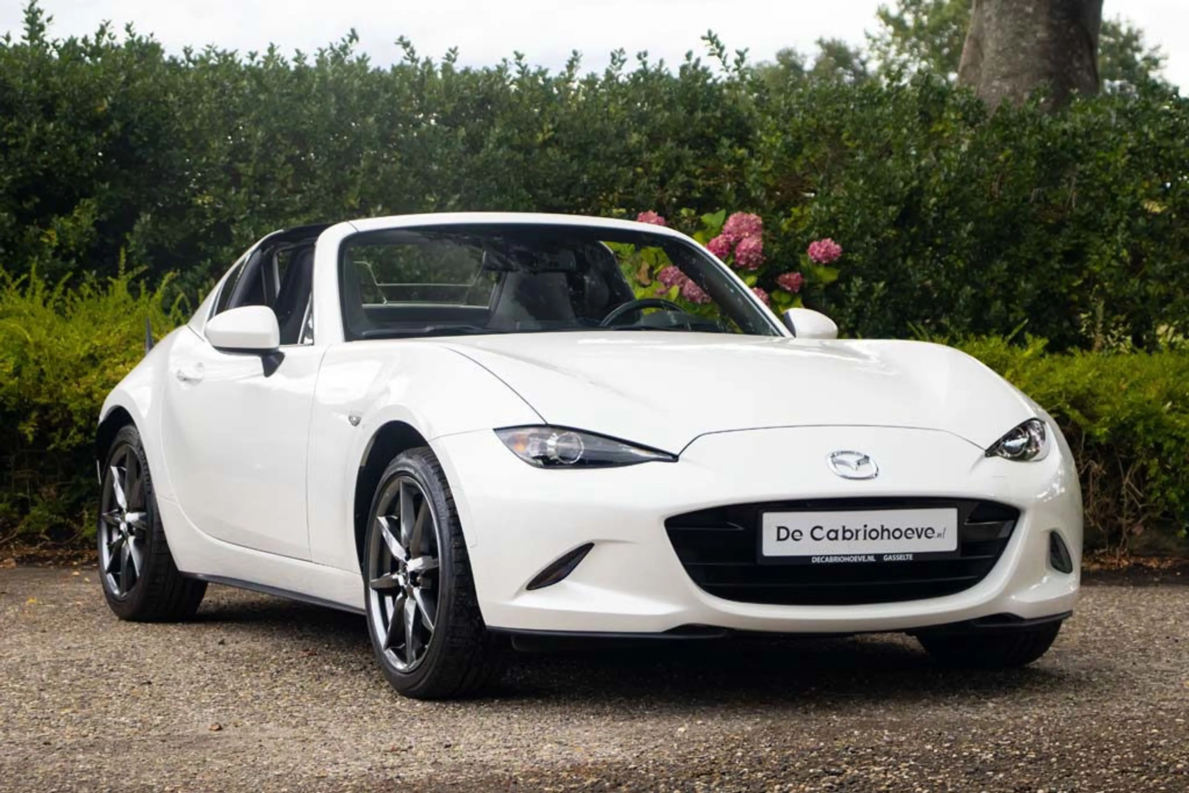 Mazda MX-5 RF NDRF 2.0l SkyActiv-G 184 GT-M Snowflake White P