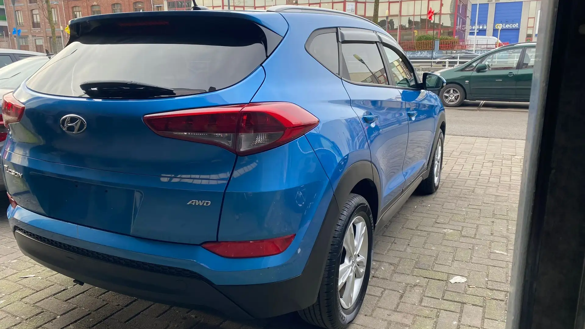 Hyundai TUCSON 1.6 T-GDi 4WD Executive DCT - 2