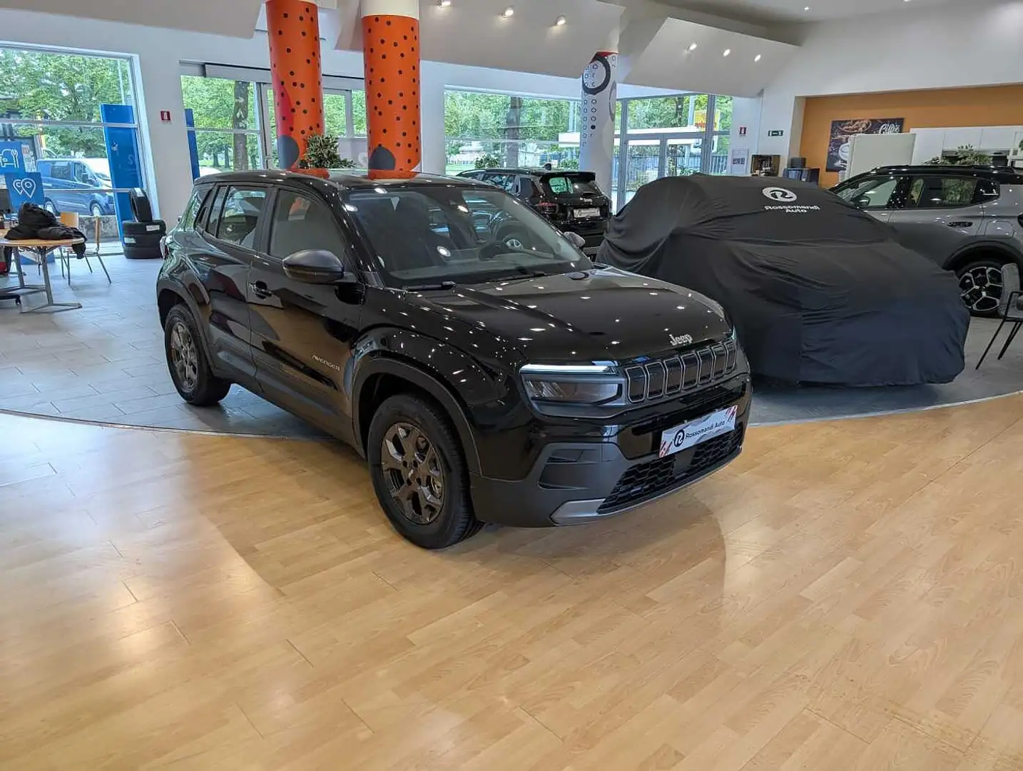 Jeep Avenger Longitude 1.2 100 CV Nero - 2