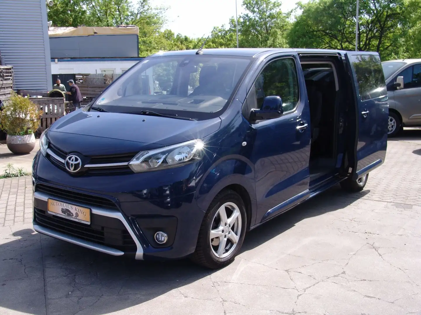 Toyota Proace Verso Family Comf-AUTOM/8Si/NAVI/2Sch.Tü Albastru - 2