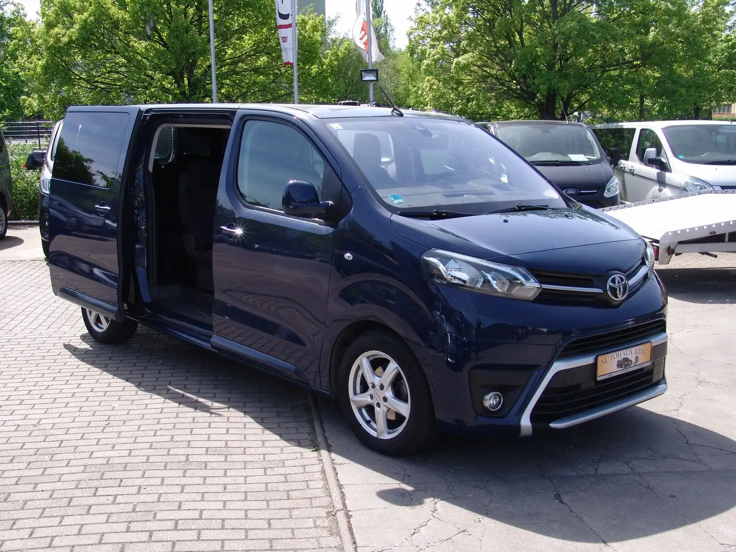 Toyota Proace Verso Family Comf-AUTOM/8Si/NAVI/2Sch.Tü Albastru - 1