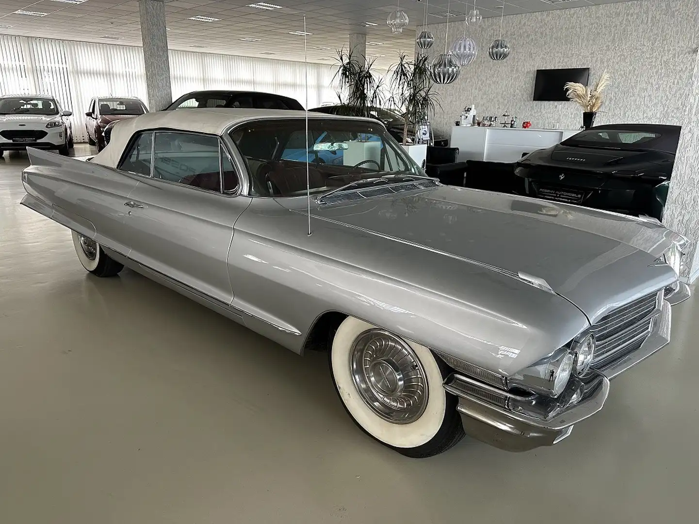Cadillac Deville V8 6.4 L Cabrio H-Zulassung Oldtimer Argento - 1