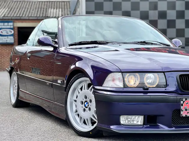 BMW M3 view 8
