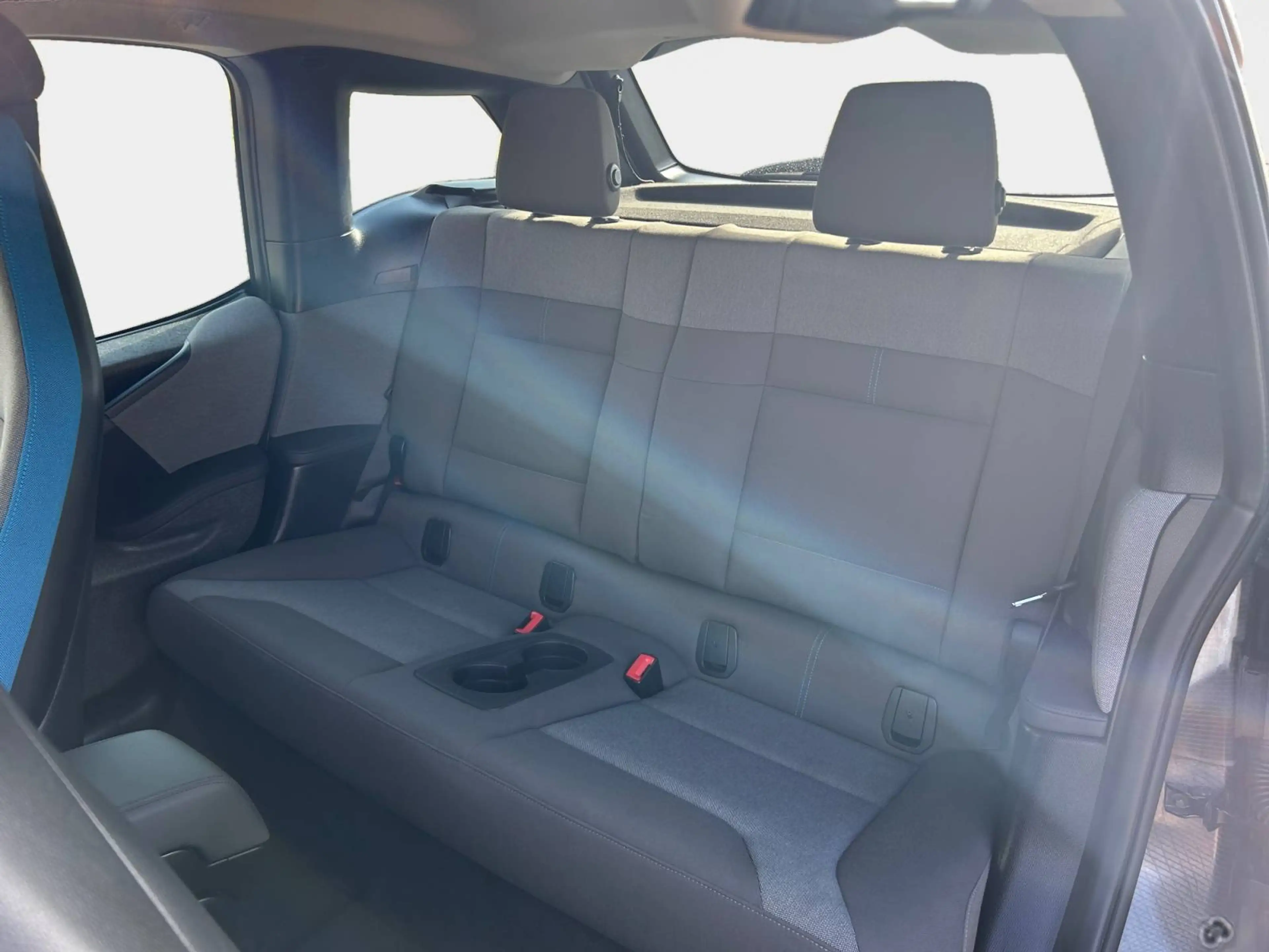 BMW i3 Basis — photo 14