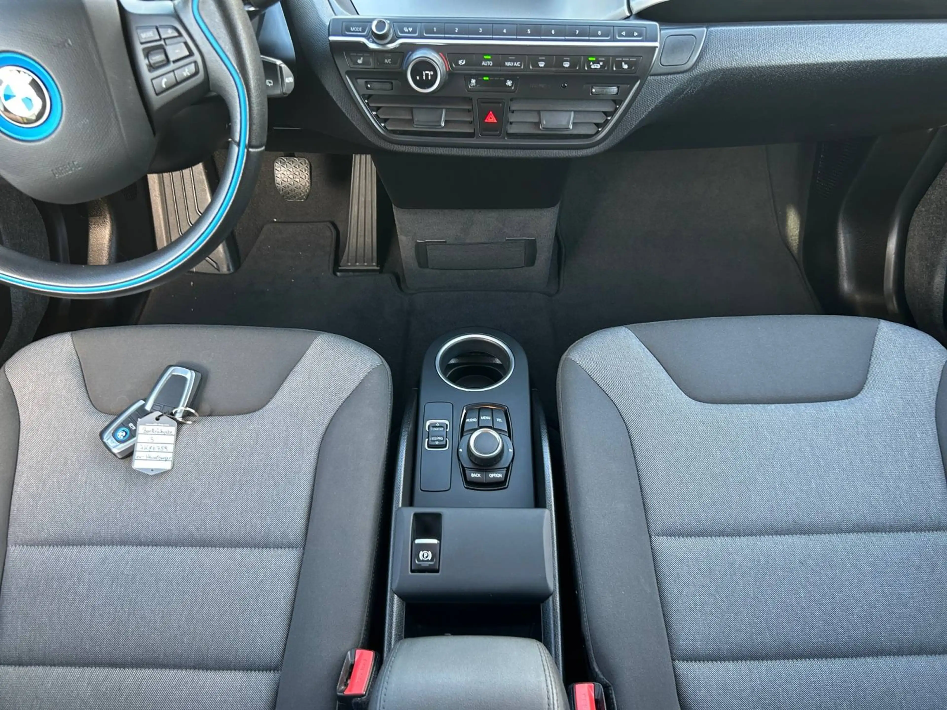 BMW i3 Basis — photo 12