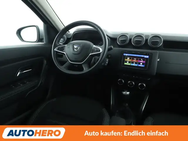Dacia Duster view 13