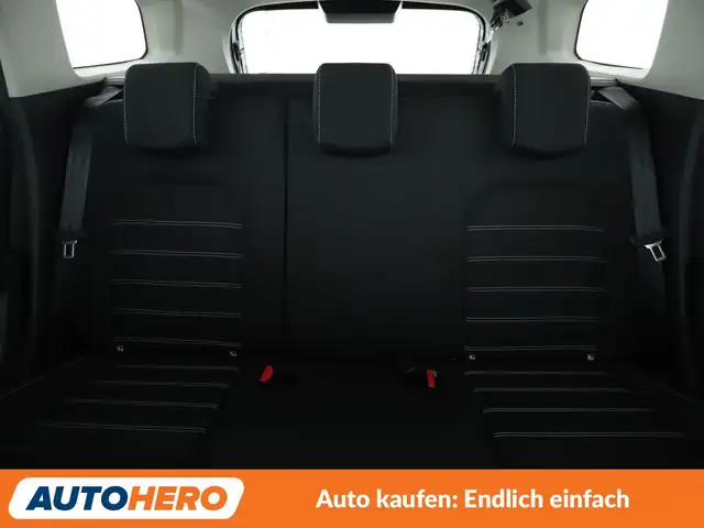 Dacia Duster view 15