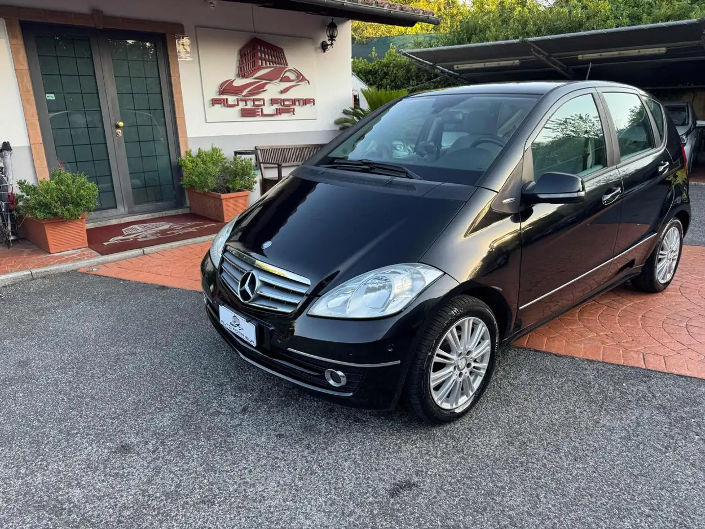 Mercedes-Benz A 150 Elegance UNIPRO! KM CERTIFICATI! NEOPATENTATI! Nero - 1