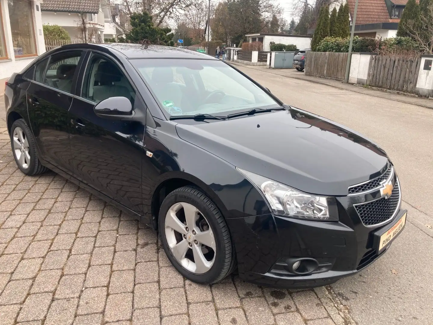 Chevrolet Cruze LT Schwarz - 1