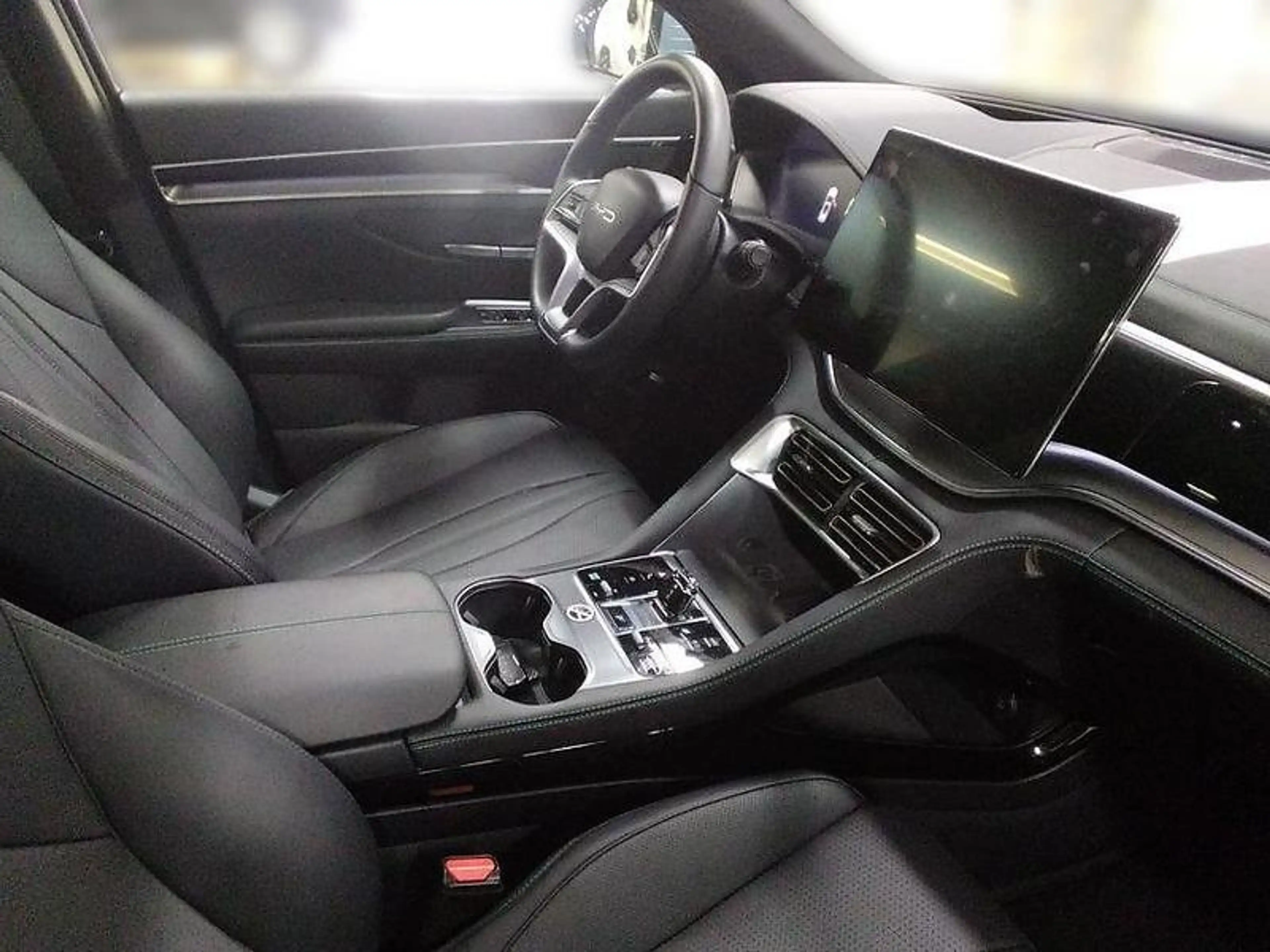 BYD Seal U DM-i 18.3 kWh FWD Boost 360°/ACC/Pano — photo 3