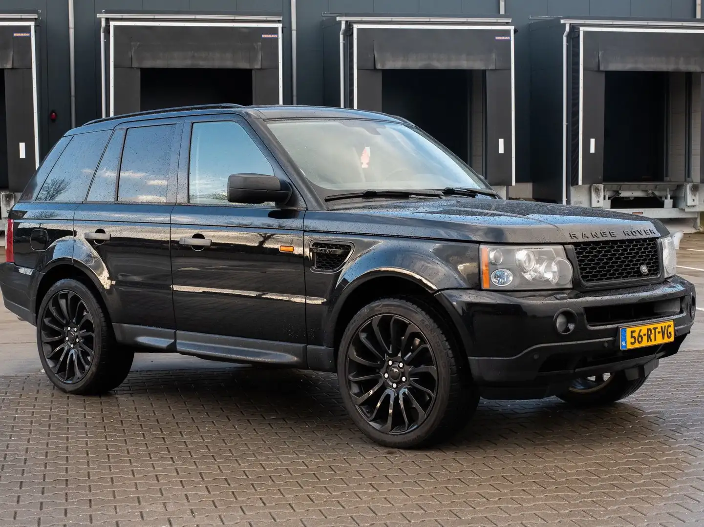 Land Rover Range Rover Sport 4.2 V8 S/C First Ed. crna - 1