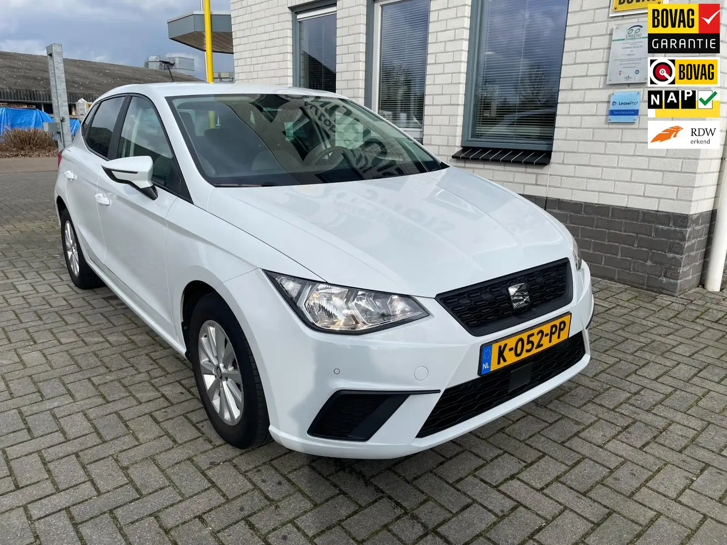SEAT Ibiza 1.0 TSI Style Business Intense / Camera / PDC V+A Blanco - 1