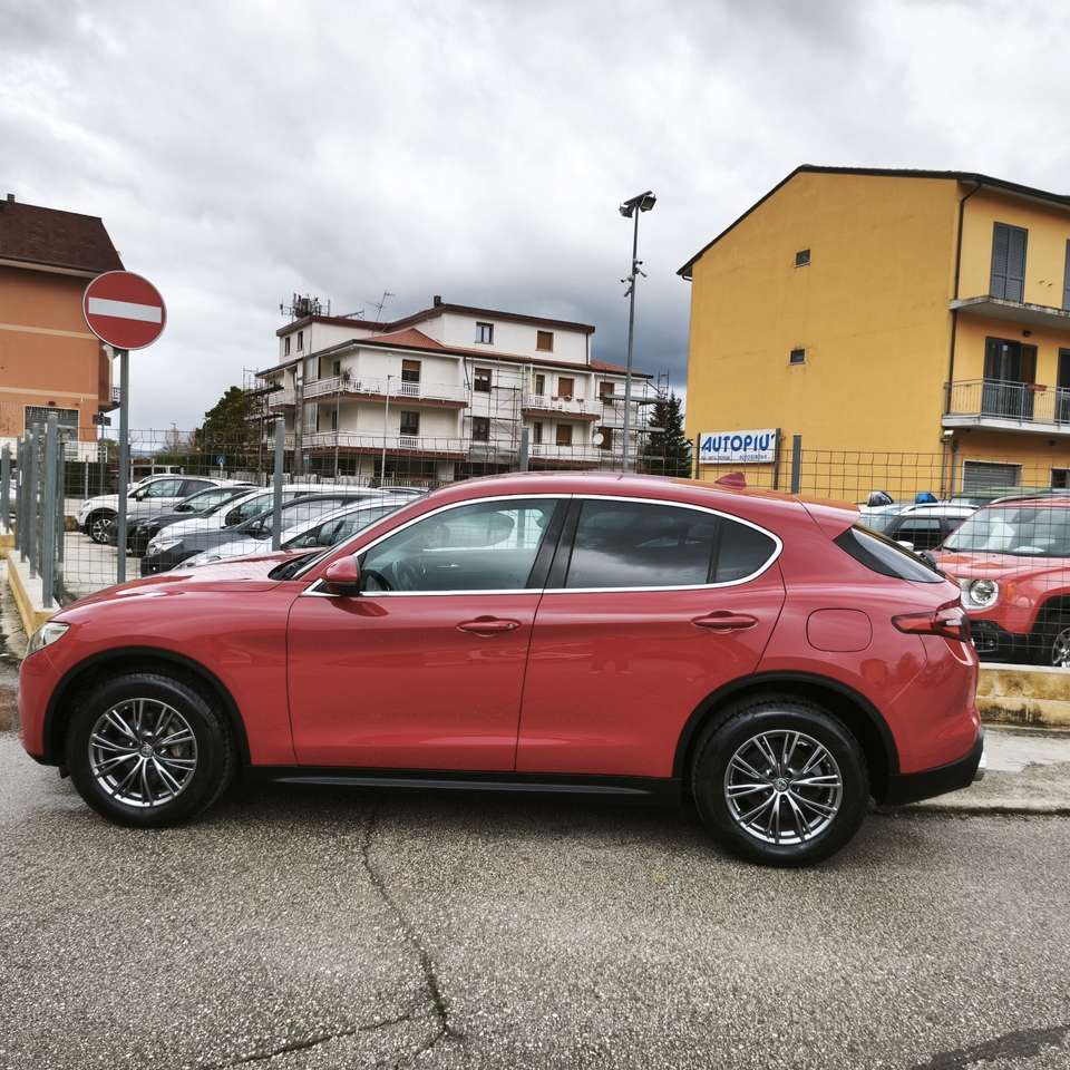 Alfa Romeo Stelvio VELOCE