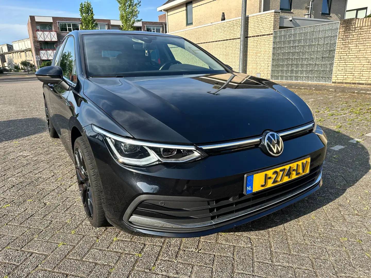 Volkswagen Golf Golf 8 - 1.5 eTSI - Style - Black edition Zwart - 1