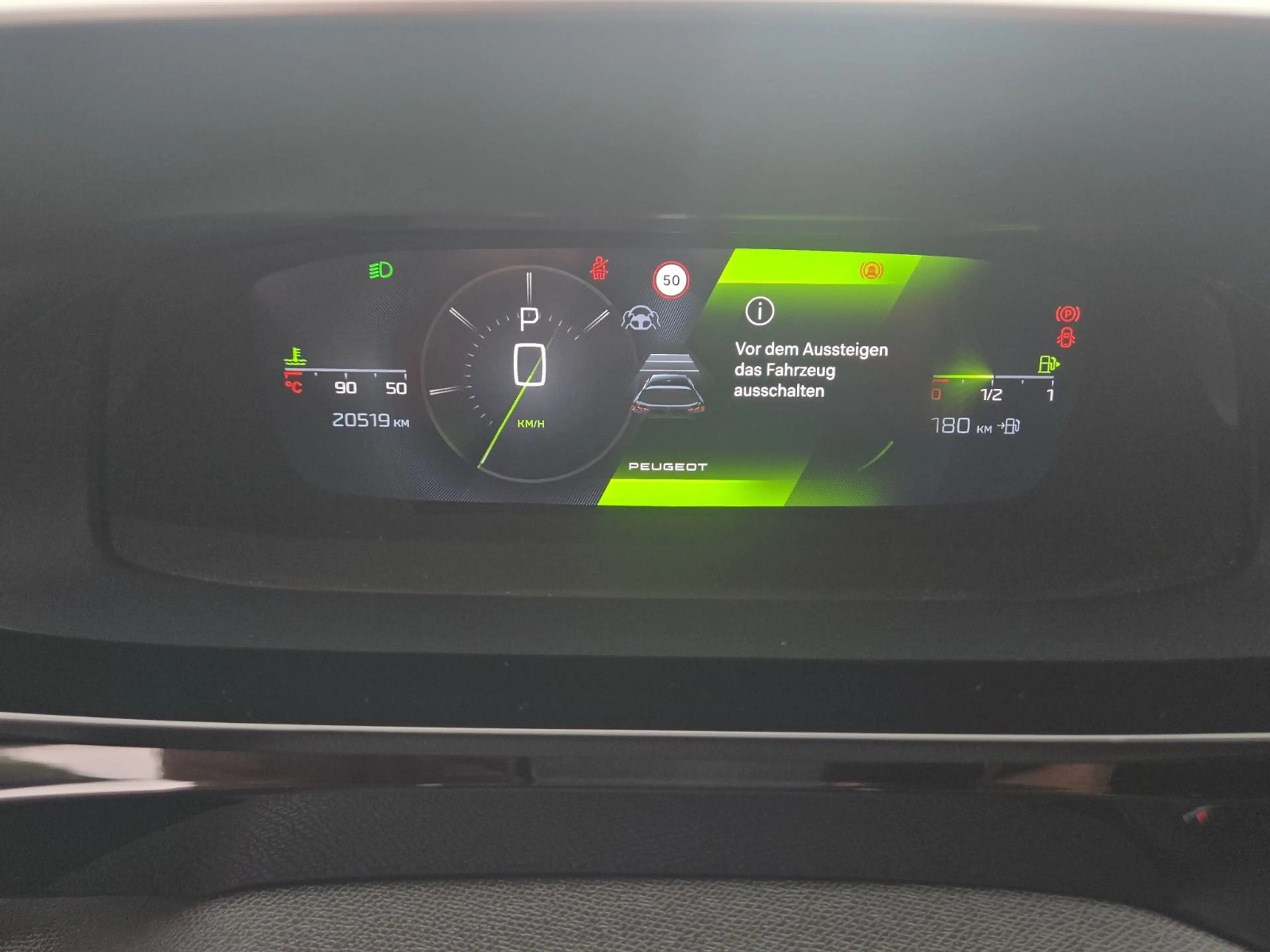 Peugeot 308 SW GT Focal/Virtual/T-Leder/Kam+2xPDC/LED+++ — photo 13